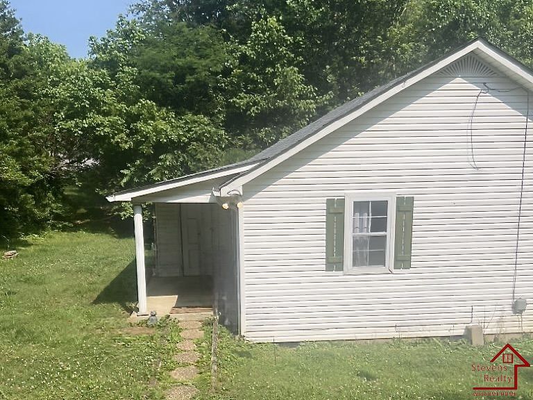 864 Treewood Dr in Cookeville, TN - Building Photo