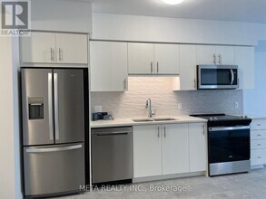 93 Arthur St S in Guelph, ON - Building Photo - Building Photo