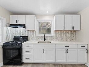 30 Marygold Ave in Pemberton Township, NJ - Building Photo - Building Photo