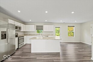 3068 Thorpe St in Danville, IN - Building Photo