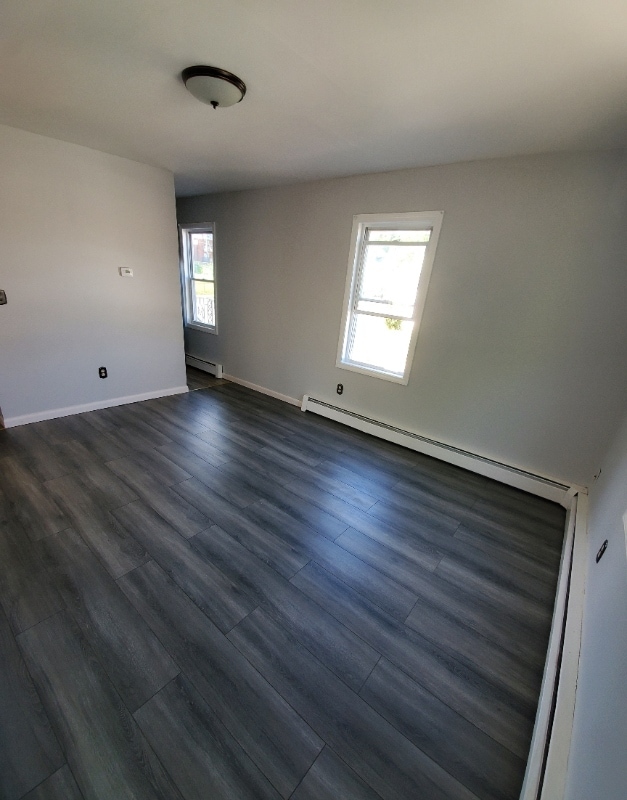 19 Lawlor St-Unit -A in New Britain, CT - Building Photo - Building Photo