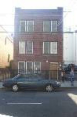 81 Stone St in Newark, NJ - Building Photo