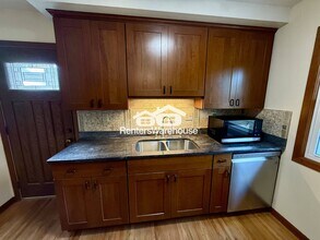 8217 Harrison Cir in Minneapolis, MN - Building Photo - Building Photo
