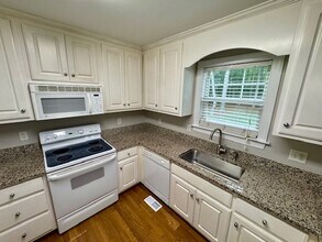 4124 Battle Field Dr in Garner, NC - Building Photo - Building Photo