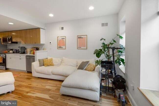 property at 2322 Wilder St