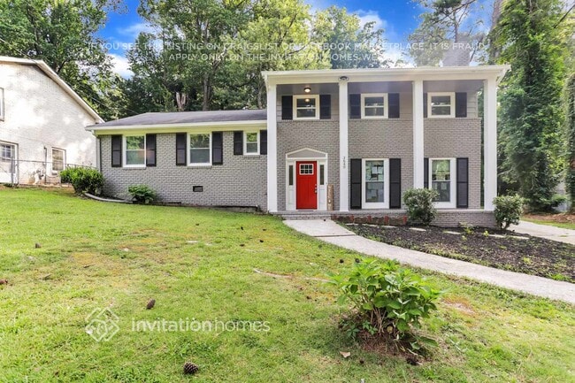 3640 W Potomac Dr in East Point, GA - Building Photo - Building Photo