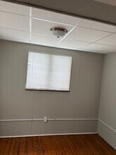 2320 Jenny Lind St, Unit First Floor in McKeesport, PA - Foto de edificio - Building Photo