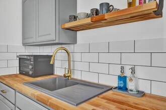 14 S Swinton Cir in Delray Beach, FL - Building Photo - Building Photo