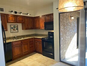 7110 E Continental Dr, Unit 1005 in Scottsdale, AZ - Building Photo - Building Photo