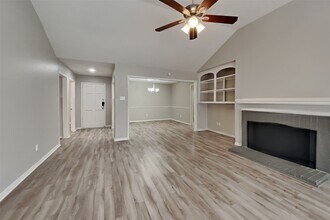 17918 Seven Pines Dr in Spring, TX - Building Photo - Building Photo