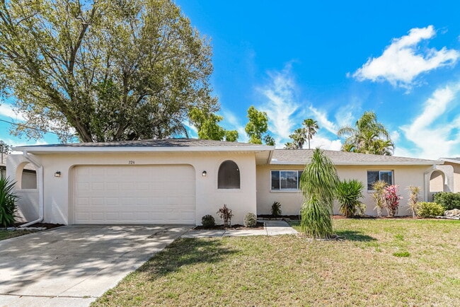 324 SE 17th Pl