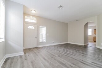 1046 Raining Meadows Ln in Orlando, FL - Building Photo - Building Photo