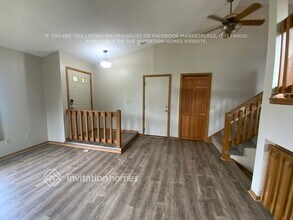 1370 Willow Creek Ln in Shoreview, MN - Building Photo - Building Photo
