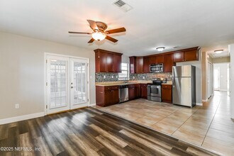 12459 Sago Ave W in Jacksonville, FL - Building Photo - Building Photo