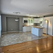 46342 Valleyview Rd in Chilliwack, BC - Building Photo - Building Photo
