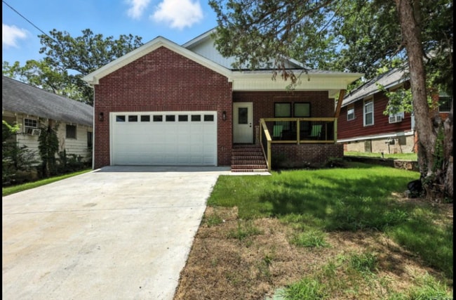 1418 S Martin St in Little Rock, AR - Foto de edificio - Building Photo