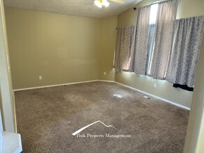 3002 Kingsgate Dr in Nampa, ID - Foto de edificio - Building Photo
