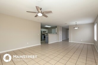 10730 W Glenrosa Ave in Phoenix, AZ - Building Photo - Building Photo