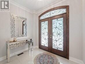 60 Starwood Rd in Vaughan, ON - Building Photo - Building Photo