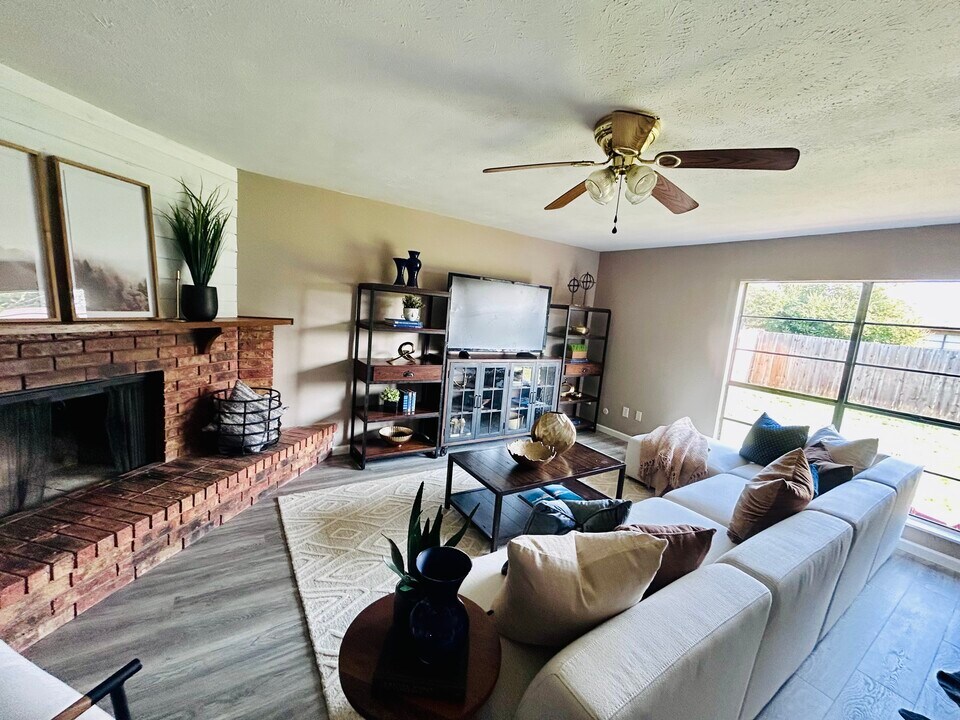 511 Hanover Dr in Allen, TX - Building Photo