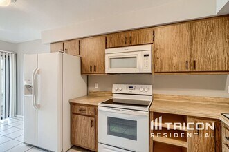 1032 Weathered Wood Cir in Winter Springs, FL - Building Photo - Building Photo