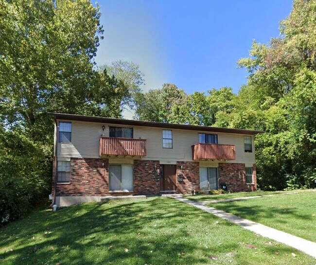 1002 Cherokee St Rentals in Collinsville, IL