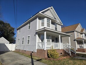 831 Marshall Ave in Norfolk, VA - Building Photo - Building Photo