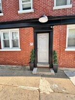 40 W James St in Lancaster, PA - Building Photo