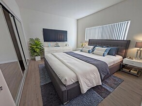 922 Croft Ave in Los Angeles, CA - Building Photo - Building Photo