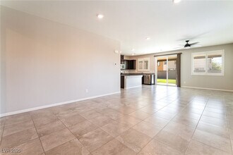 4351 Browns Creek Ave in North Las Vegas, NV - Building Photo - Building Photo