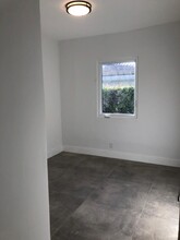 19 NE 48th St in Miami, FL - Building Photo - Interior Photo