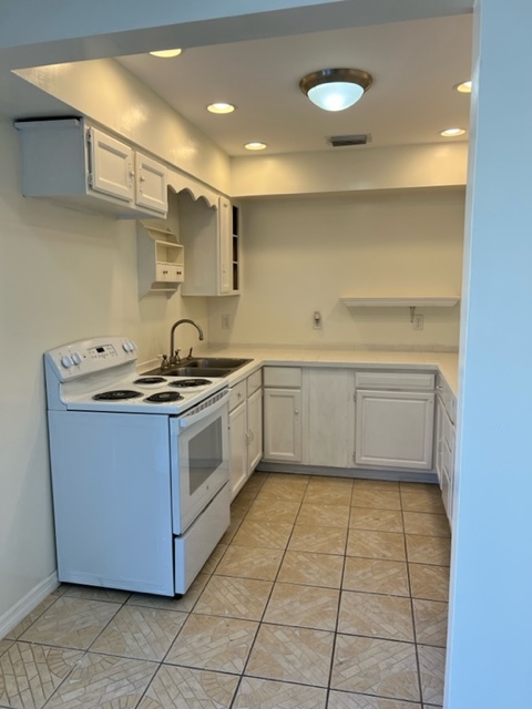 205 W King St, Unit C in St. Augustine, FL - Building Photo - Building Photo