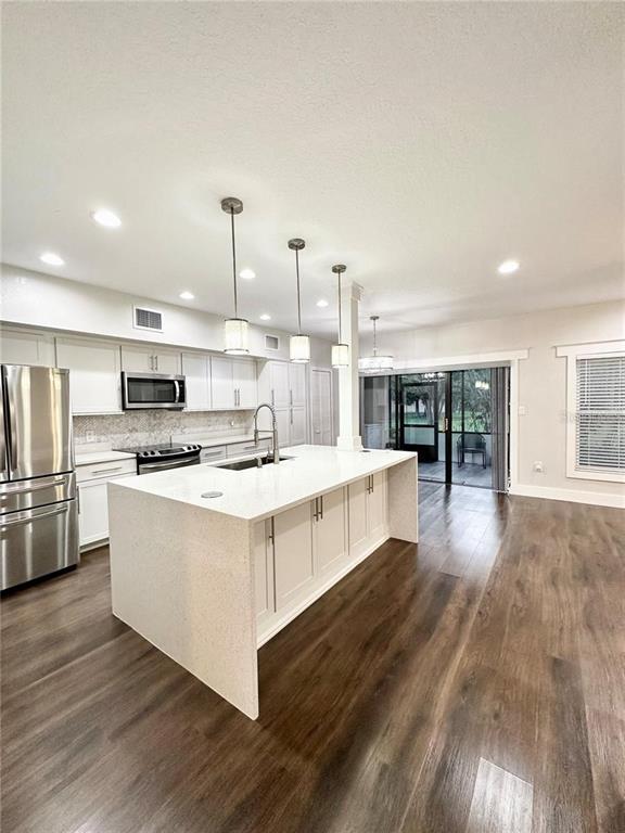 4744 Chevy Pl in Orlando, FL - Building Photo - Building Photo