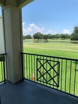 7340 Westpointe Blvd in Orlando, FL - Building Photo