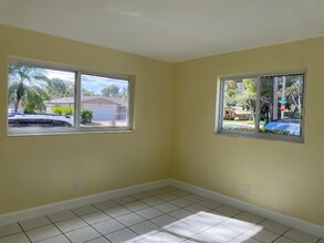5290 SW 90th Way-Unit -1 in Cooper City, FL - Foto de edificio - Building Photo