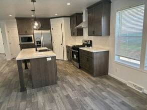 154 Cimarron in Lake Elmo, MN - Building Photo - Building Photo