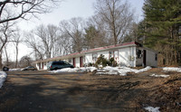 7255 Post Rd in North Kingstown, RI - Building Photo - Building Photo