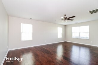 475 Summergate Dr in Winston-Salem, NC - Building Photo - Building Photo