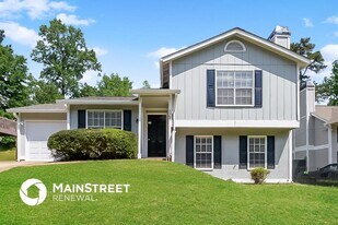 5567 Downs Way in Lithonia, GA - Building Photo