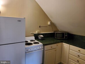 178 Madison Ave-Unit -3 in Mount Holly, NJ - Building Photo - Building Photo