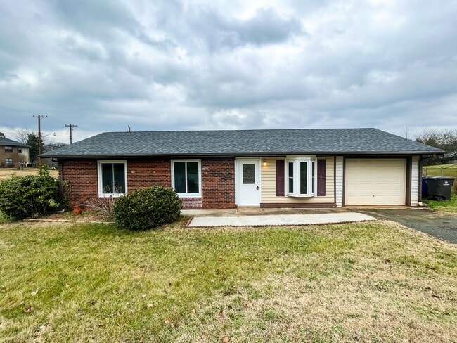 property at 1065 Claremont Ave NE