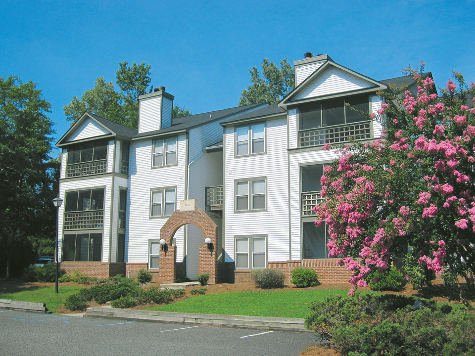 Westbury Mews in Summerville, SC - Foto de edificio