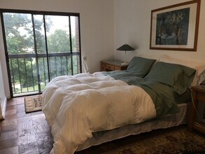 1001 26th St NW, Unit Foggy Bottom furnished in Washington, DC - Foto de edificio - Building Photo