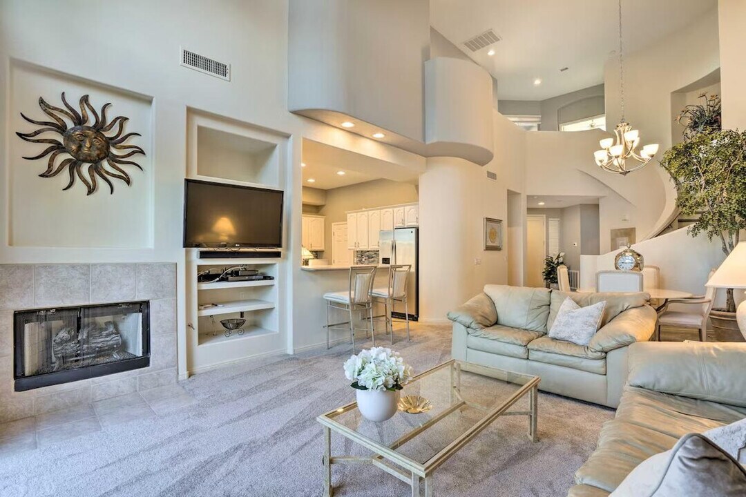 15240 N Clubgate Dr, Unit ID1386190P in Scottsdale, AZ - Foto de edificio