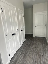 135 - 153 Waterman Ave in East Providence, RI - Foto de edificio - Building Photo