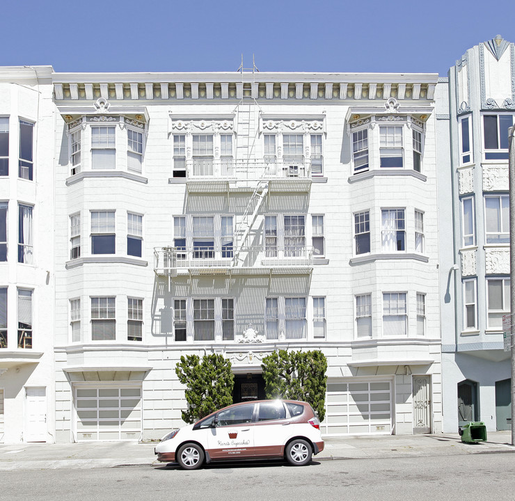 3720 Scott St in San Francisco, CA - Building Photo