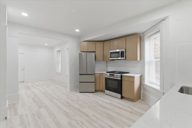 2607 W Haddon Ave in Chicago, IL - Building Photo - Building Photo