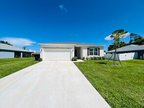 2624 SW Ann Arbor Rd in Port St. Lucie, FL - Building Photo - Building Photo