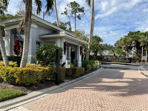 1035 Tarpon Cove Dr in Naples, FL - Building Photo - Building Photo