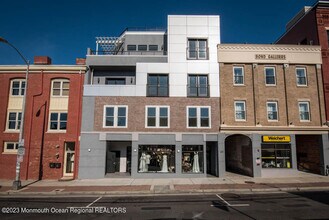 209 Bond St, Unit 4 in Asbury Park, NJ - Building Photo - Building Photo